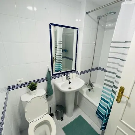 Two Bed, Two Bath Apartment With Sea Views - Angel De Miraflores Malaga Exterior photo